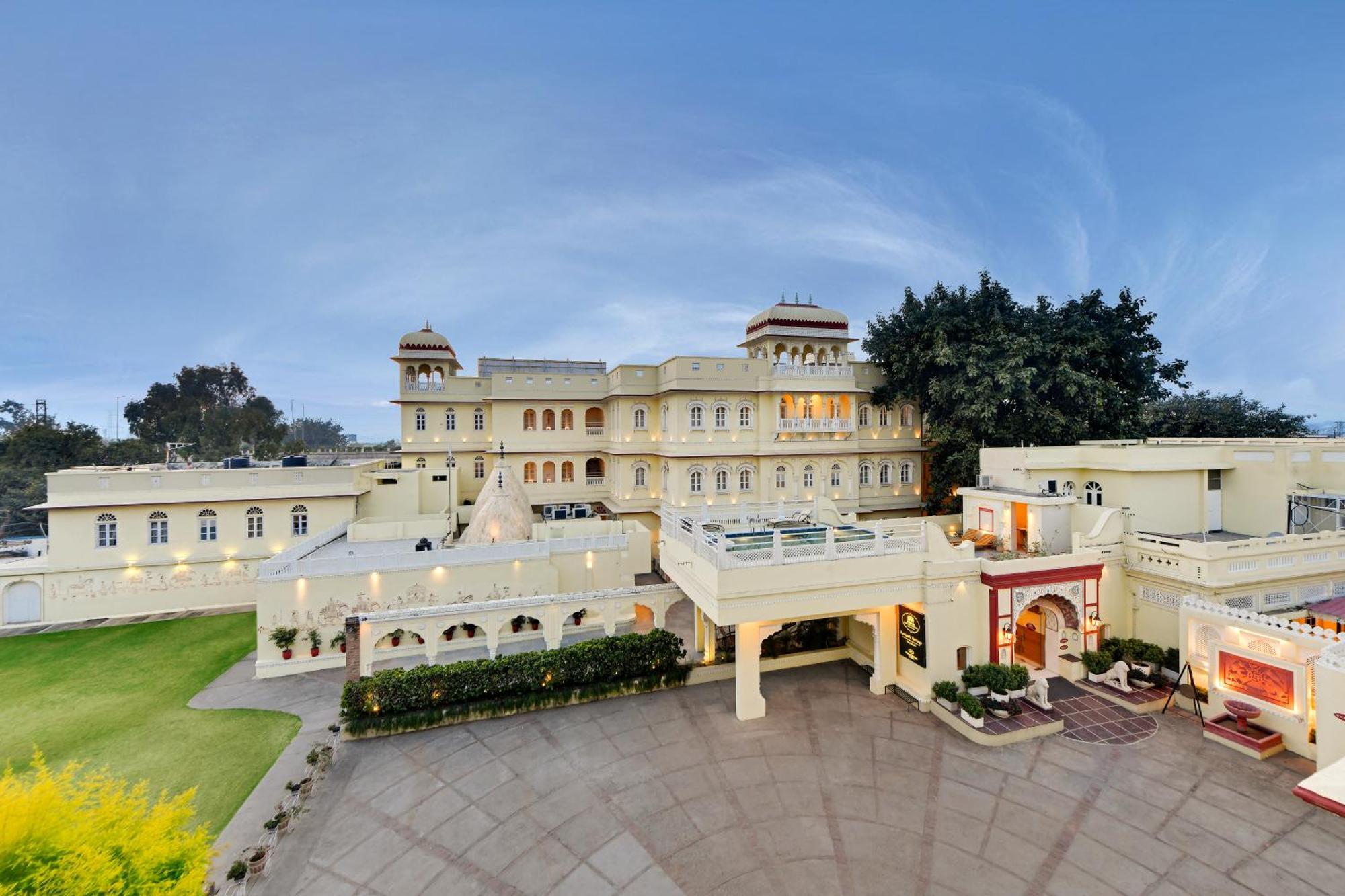 Welcomheritage Ramgarh Панчкула Екстериор снимка